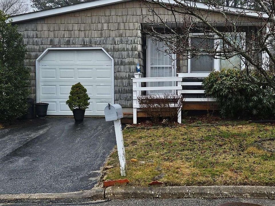 1st image of 37 Dogwood Lane