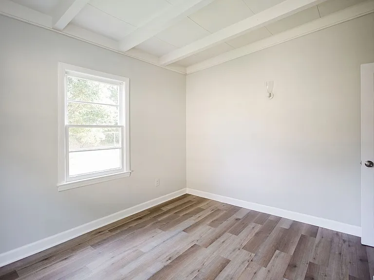 4170 Palace Ave — Photo 28