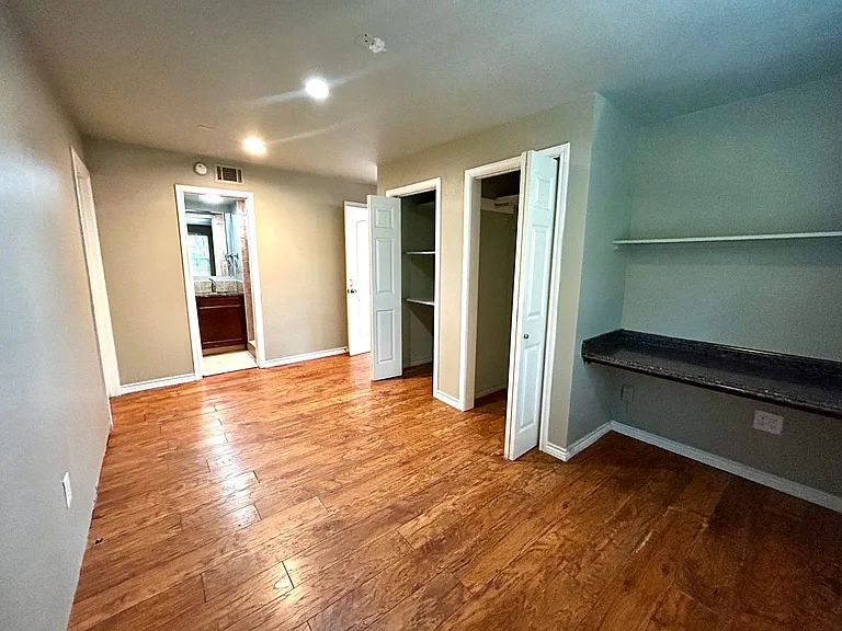 3305 Clawson Rd #C — Photo 20