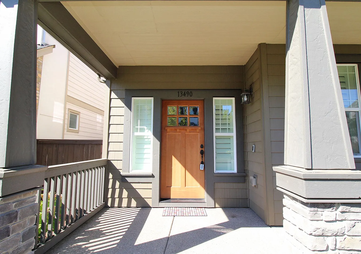 Craftsman-Style 4 Bedroom Family Home in Sherwood — Photo 3