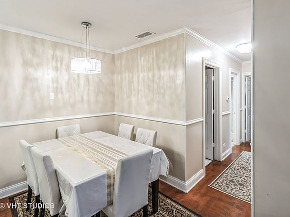 4th image of 1411 N Sterling Ave Unit 101