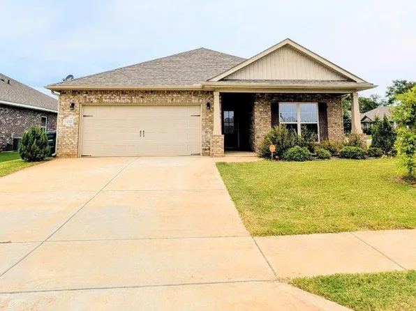 100 Silkwood Ct, Huntsville, AL 35824