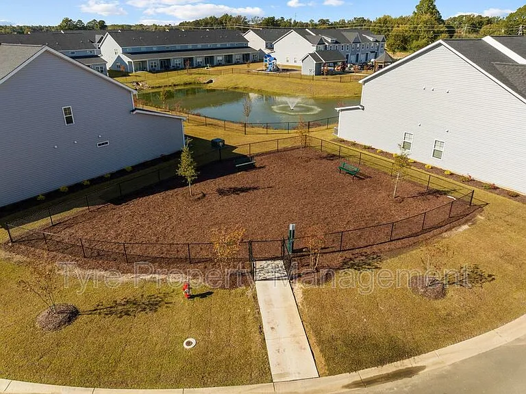 2608 Sailor Rose Ln #B — Photo 49