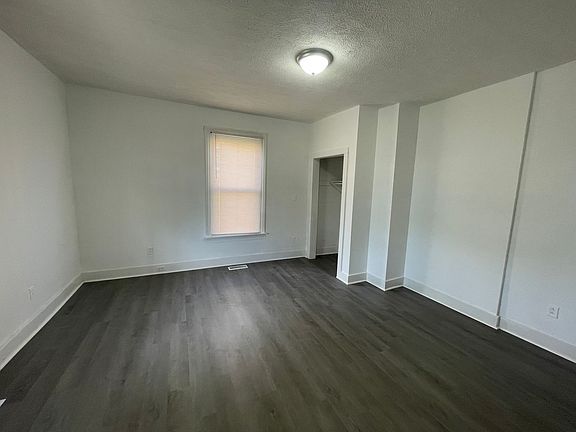 5th image of 804 Wise St