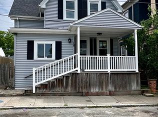 18 Brightman Ct, New Bedford, MA 02745