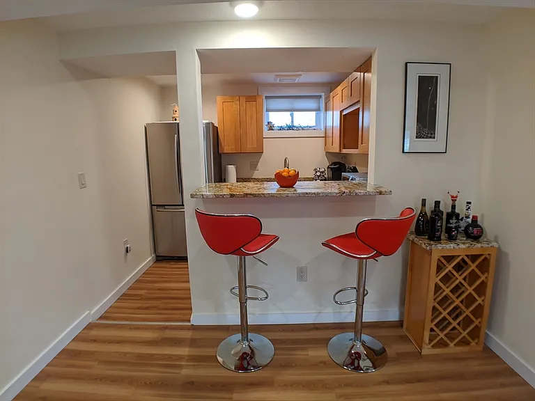 40 Barton Dr #40 — Photo 4