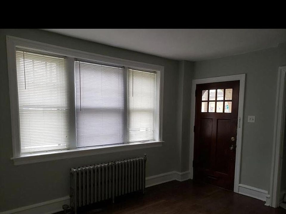 1st image of 728 W Maple Ave