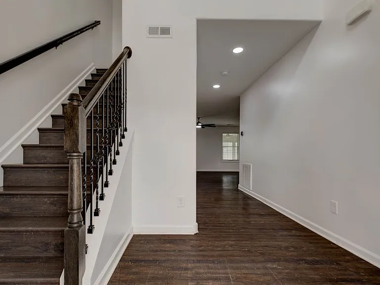 3752 Sunflower St — Photo 24