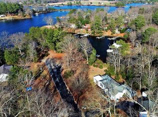 48 Galahad Ct, Reedville, VA 22539