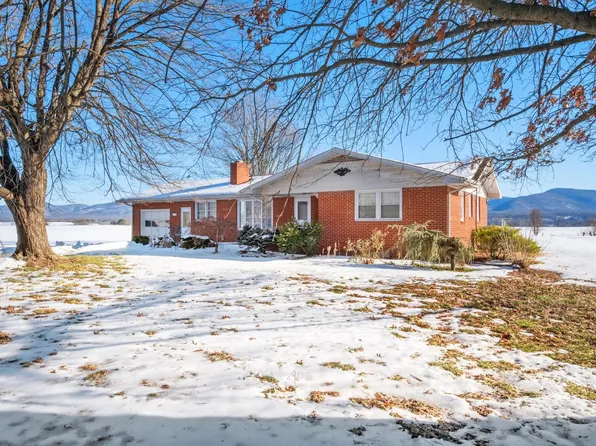 4733 Lawyer Rd, McGaheysville, VA 22840