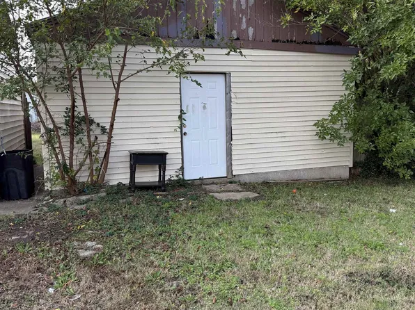 2743 E Ethel St, Wichita, KS 67219