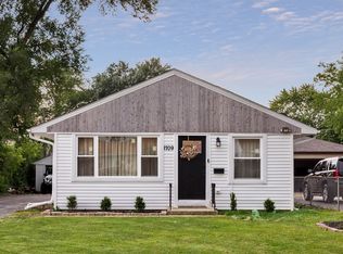 1709 13th St, Waukegan, IL 60085