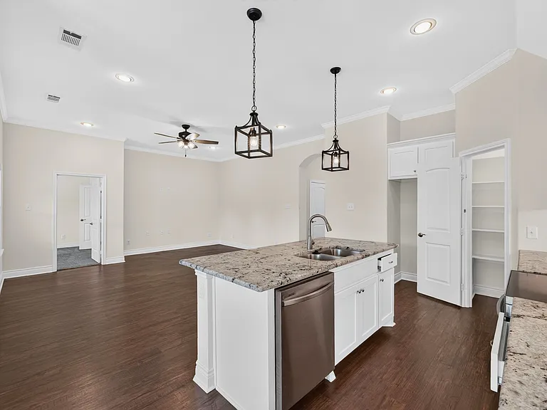 8507 Christie Ln — Photo 9