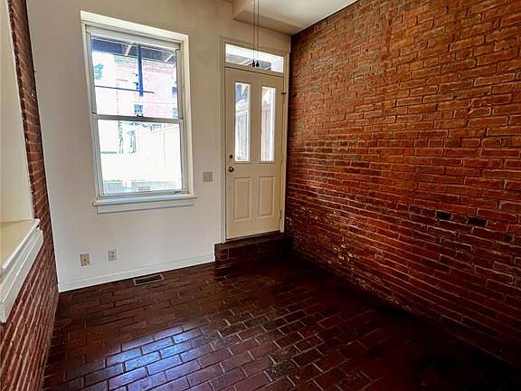 3rd image of 1917 S 11th St