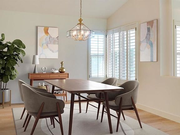 4th image of 2510 Coronado Pl