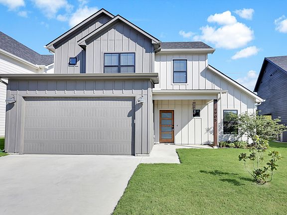 Farmhouse Modern Home with Beautiful Curb Appeal