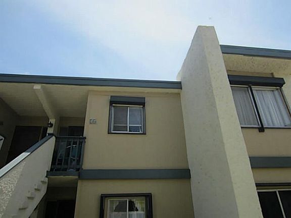 3rd image of 1511 NE 12th Ter APT F14