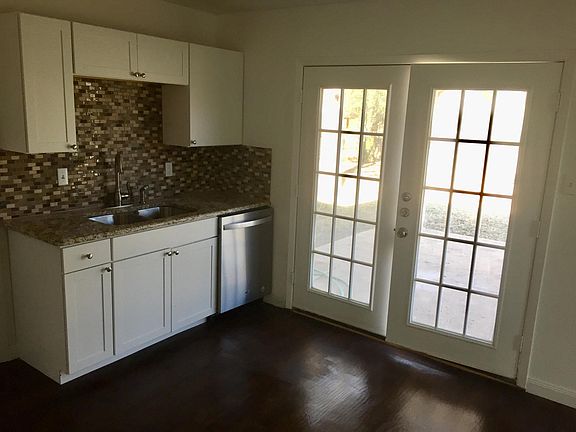 4th image of 629 Patricia Dr