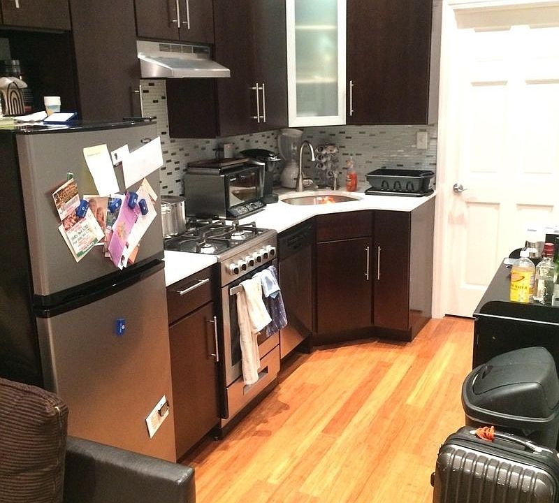 1st image of 27 E 7th St APT 1E