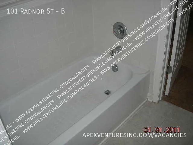 101 Radnor St #B — Photo 6