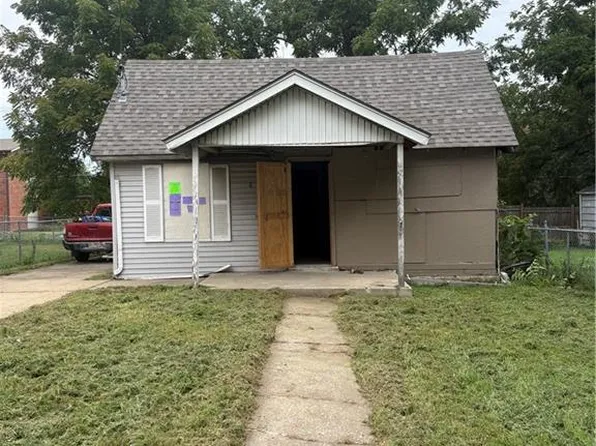 2524 Essex St, Kansas City, KS 66103
