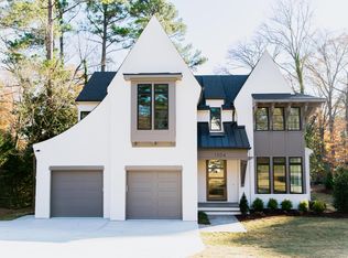 1304 Ivy Ln, Raleigh, NC 27609