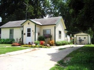 1017 H St, Tekamah, NE 68061