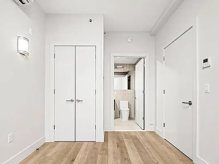 1535 New York Ave #6B — Photo 4