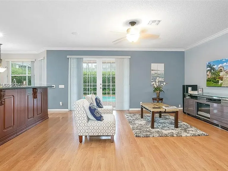 1714 Royal Grove Way — Photo 25
