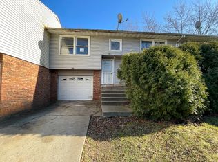 21743 Carol Ave, Sauk Village, IL