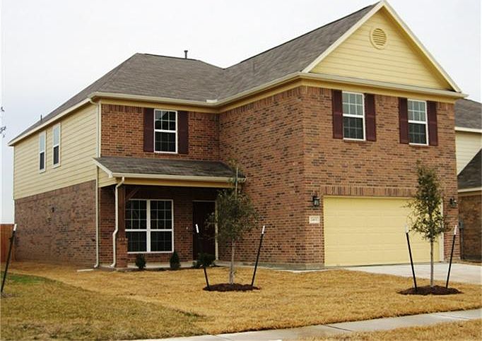 1st image of 2411 Cloudy Bay Dr