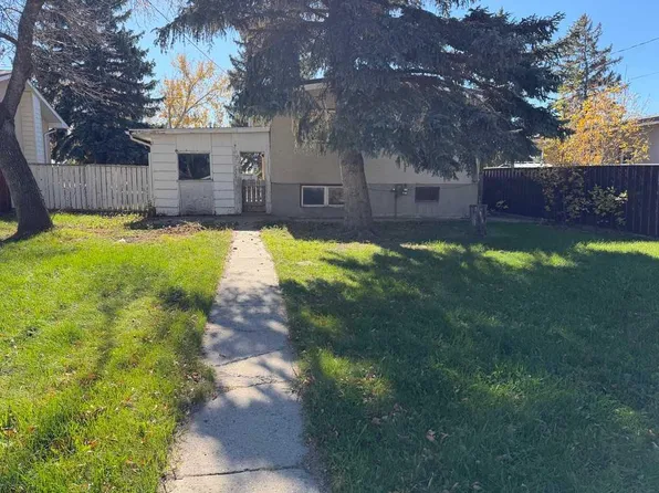 1016 S 20th Ave, Coaldale, AB T1M 1C2
