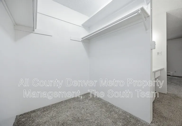 2835 S Monaco Street Pkwy #108 — Photo 4