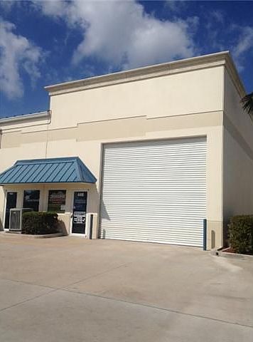1st image of 446 NW Lake Whitney Pl