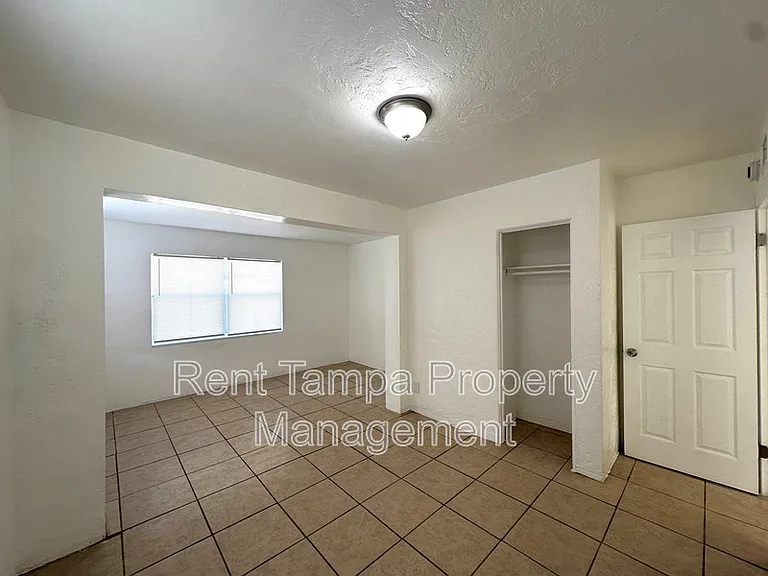 626 31st St S — Photo 11