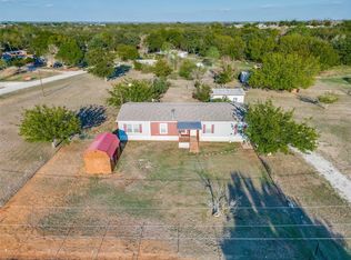 408 Chaparral Ln, Springtown, TX 76082