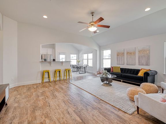4th image of 13205 Olivers Way