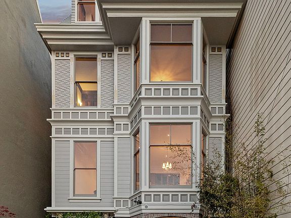 2nd image of 2183 Pacific Ave