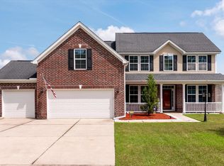 2021 Triple Crown Ln, Ridgeville, SC 29472