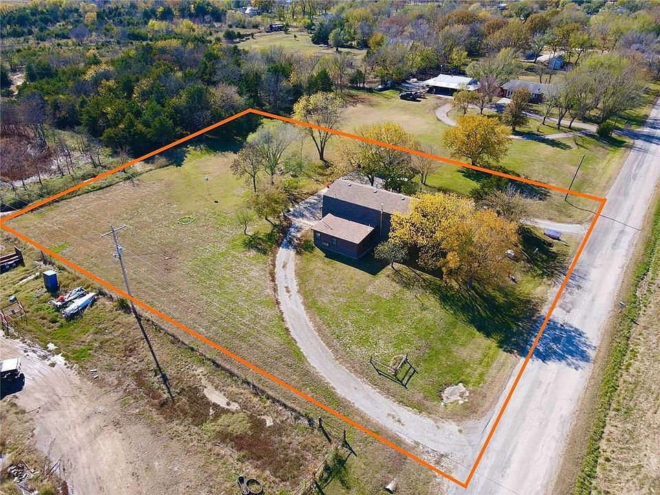 317 E Main St, Severy, KS 67137 Zillow