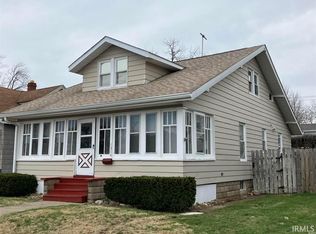 1314 Clover St, South Bend, IN 46615