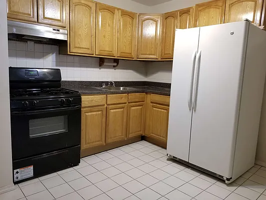 Rented by Azure Realty NY LLC | media 2