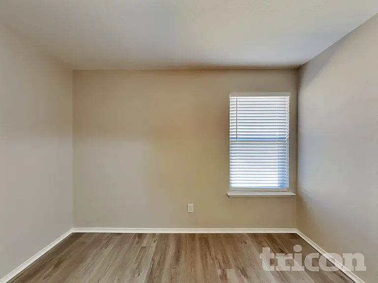 720 Rowdy Dr — Photo 11