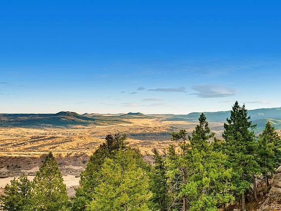 5th image of 1150 Madge Gulch Road