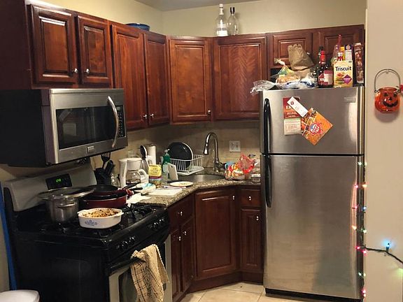 2nd image of 1519 N 17th St #00000A