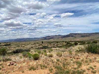 N Stray Rd, Hackberry, AZ, 86411