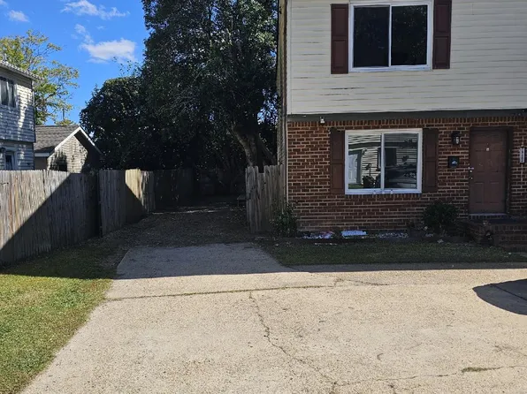 7940 Woodall Rd APT A, Norfolk, VA 23518