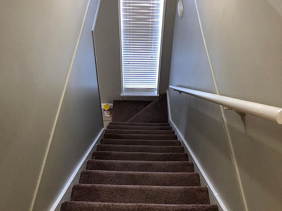 4th image of 2800 Independence St APT B