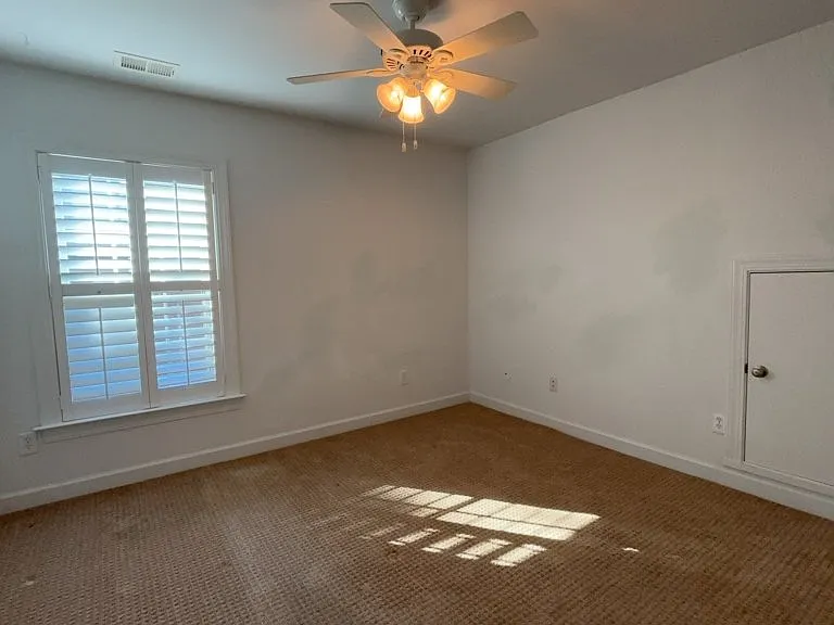 1009 Blockade Runner Pkwy — Photo 31