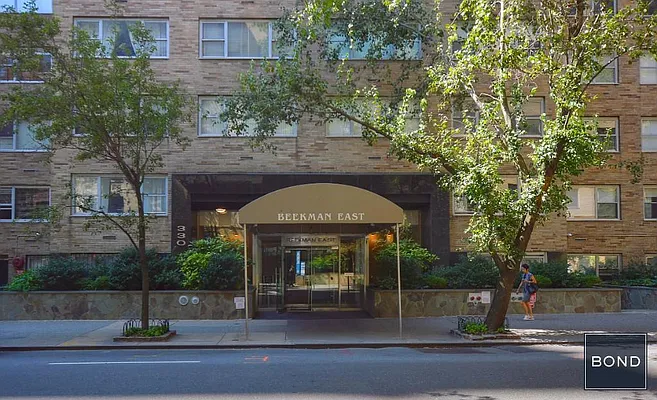 Rented by Bond New York | media 19